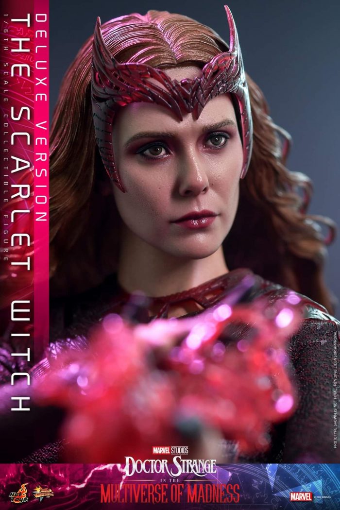 Hot Toys Scarlet Witch