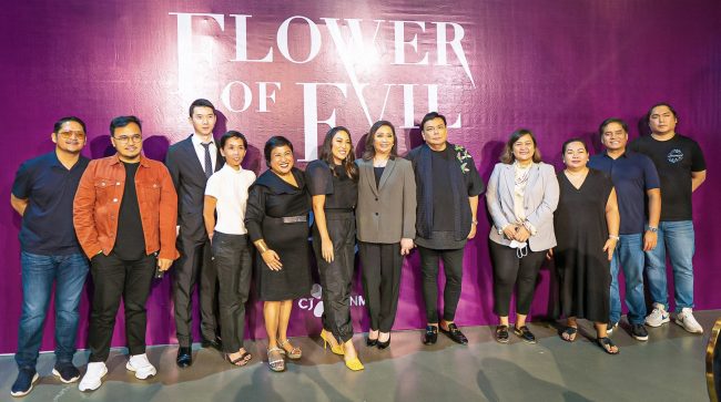 Viu and ABS-CBN executives with the directors and team of Flower of Evil