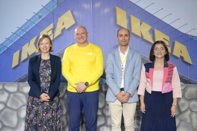 IKEA Store of the Year - Amb Anna Ferry, Daniel Rivero, Ricardo Pinheiro, and Mayor Emi Calixto