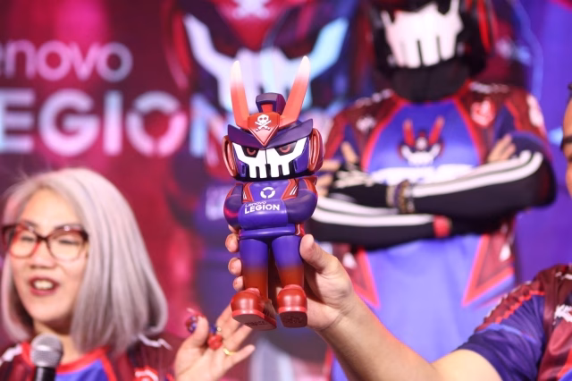 lenovo legion x quiccs supermanila comic con (1)