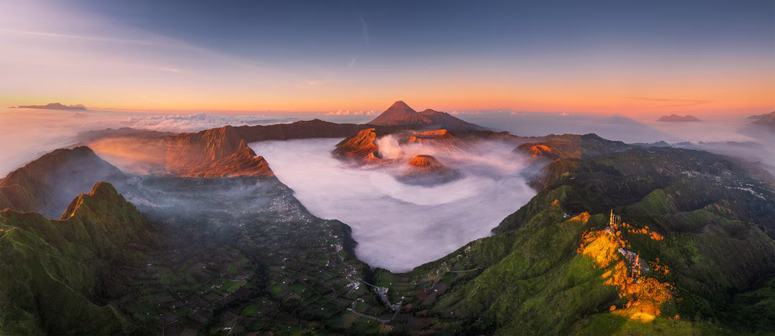 Le Hong Ha - Vietnam - The Awakening of Bromo Volcano, Indonesia-web_res-web_res